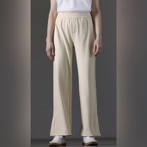 Aether Eloise Travel Pant Size XS in Bone